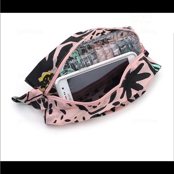 NWT BAGGU FLORAL 2 x Small 3D Zip Pouches - Picture 5 of 7
